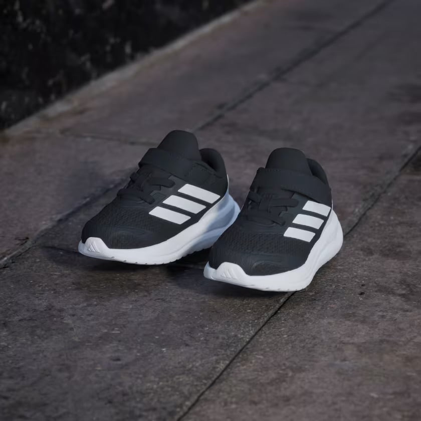 Adidas calzado infantil negro y blanco - ADI-CAL-05